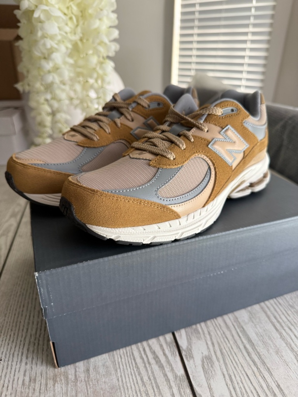 New Balance Men's Suede & Mesh Sneakers - Brown/Gray/Cream